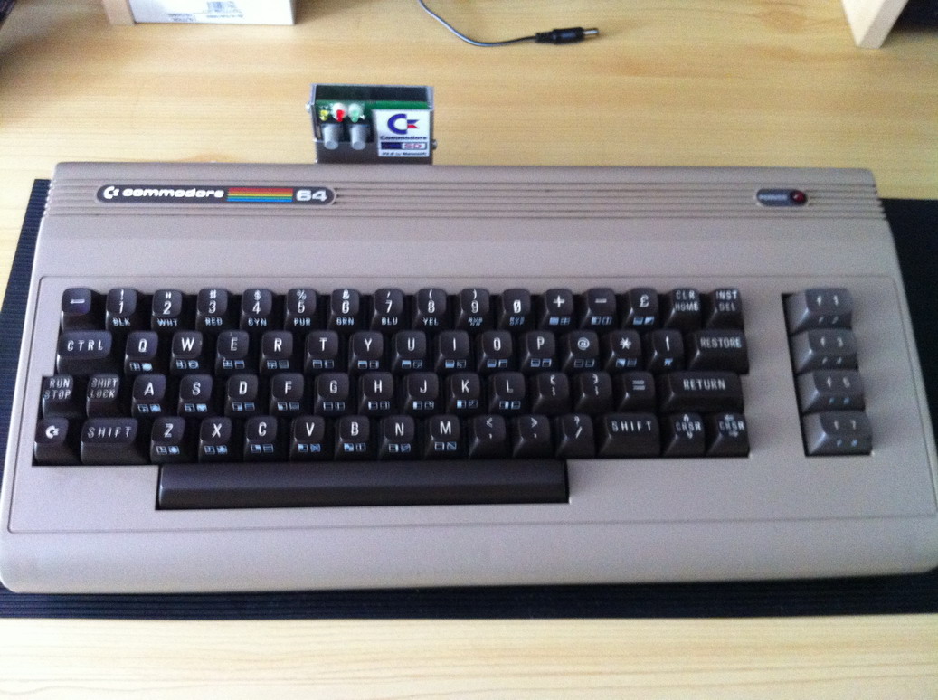 c64 con C64SD v2.0 Infinity