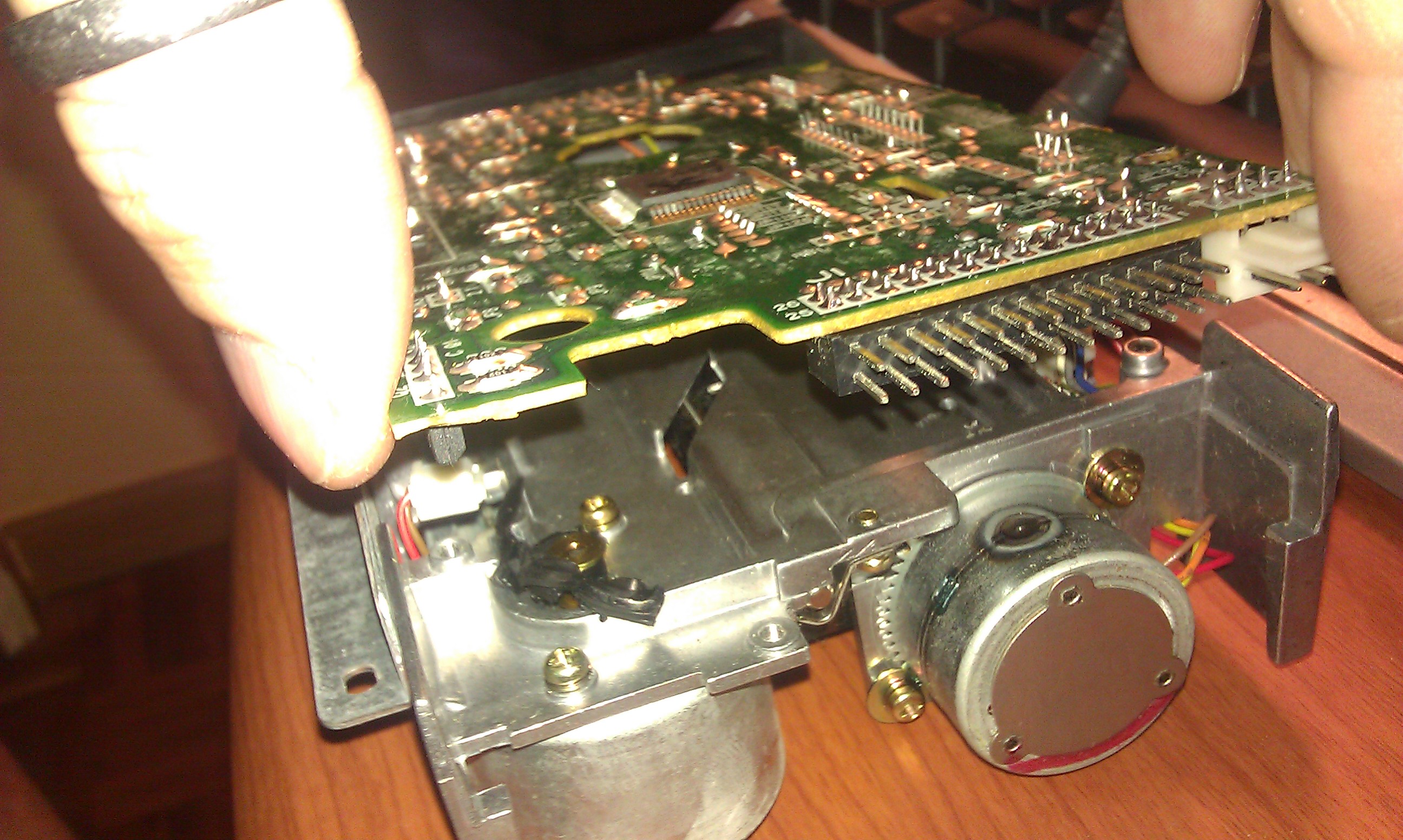 Amstrad CPC6128 - Cinghia drive distrutta