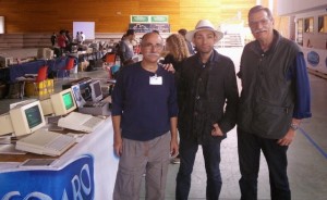 Primo scatto è d'obbligo con l'organizzatore, Carlo Munara, a sinistra e Giorgio Morocutti, compagno di viaggio, a destra.