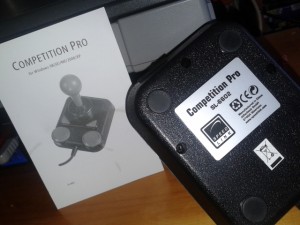 Etichetta alla base e manuale