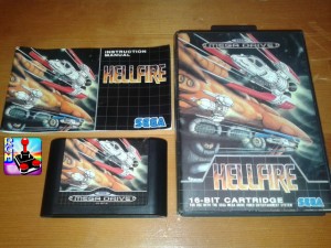 Cartuccia, manuale e box della versione europea di Hellfire